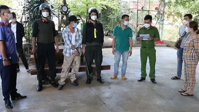 Bình Phước: Bắt trùm cờ bạc qua mạng Internet ảnh 2