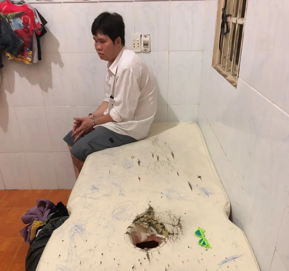 Bình Phước: Bắt đối tượng mù lợi dụng hành nghề xoa bóp giao cấu với trẻ em ảnh 1