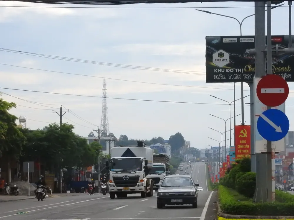 Xem xét báo cáo nghiên cứu tiền khả thi Dự án đường cao tốc Gia Nghĩa - Chơn Thành ảnh 2