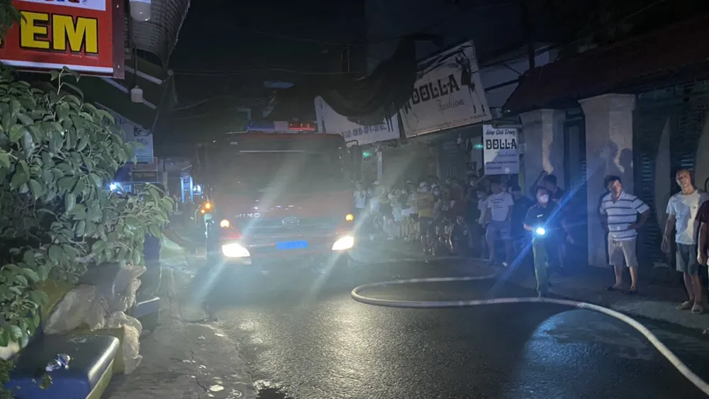 Cháy quán karaoke ở Đồng Nai ảnh 2