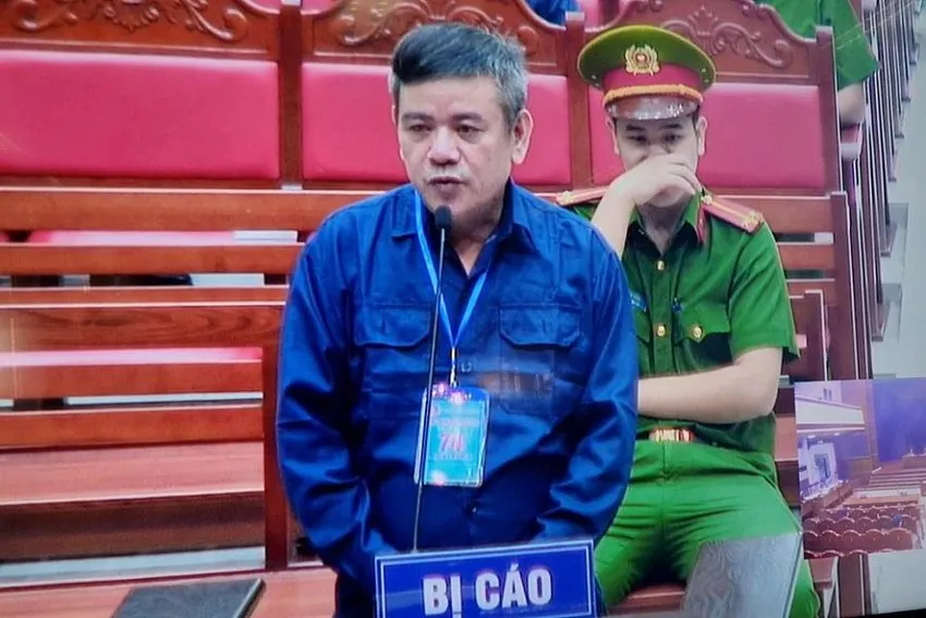 Xét xử vụ buôn xăng lậu 2.900 tỷ đồng: Đề nghị mức án 16- 17 năm tù giam đối với bị cáo cầm đầu ảnh 2