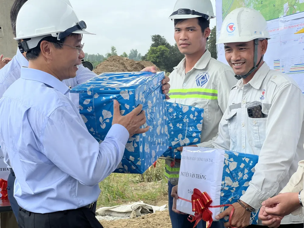 Lùi thời gian hoàn thành đường cao tốc Dầu Giây - Phan Thiết đến hết quý 1- 2023 ảnh 3