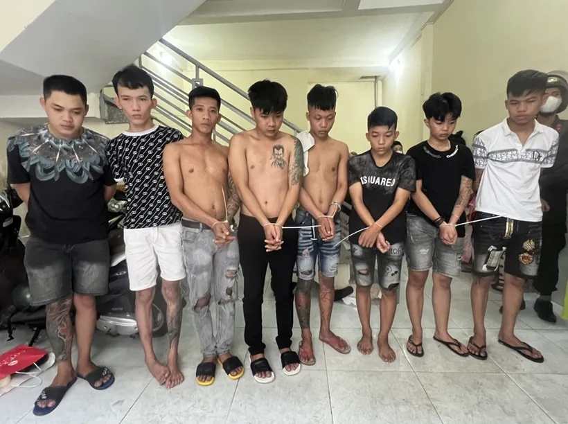 Bắt nhóm lừa tuyển dụng để ép nhiều cô gái vay nợ, múa thoát y, bán dâm ở Đồng Nai ảnh 1