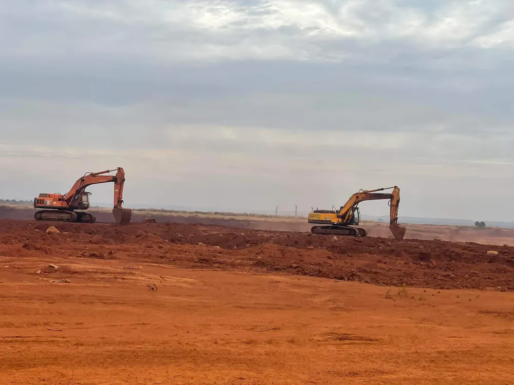 Máy móc, phương tiện được huy động để thi công hạng mục Nhà ga Sân bay Long Thành Máy móc, phương tiện được huy động để thi công hạng mục Nhà ga Sân bay Long Thành