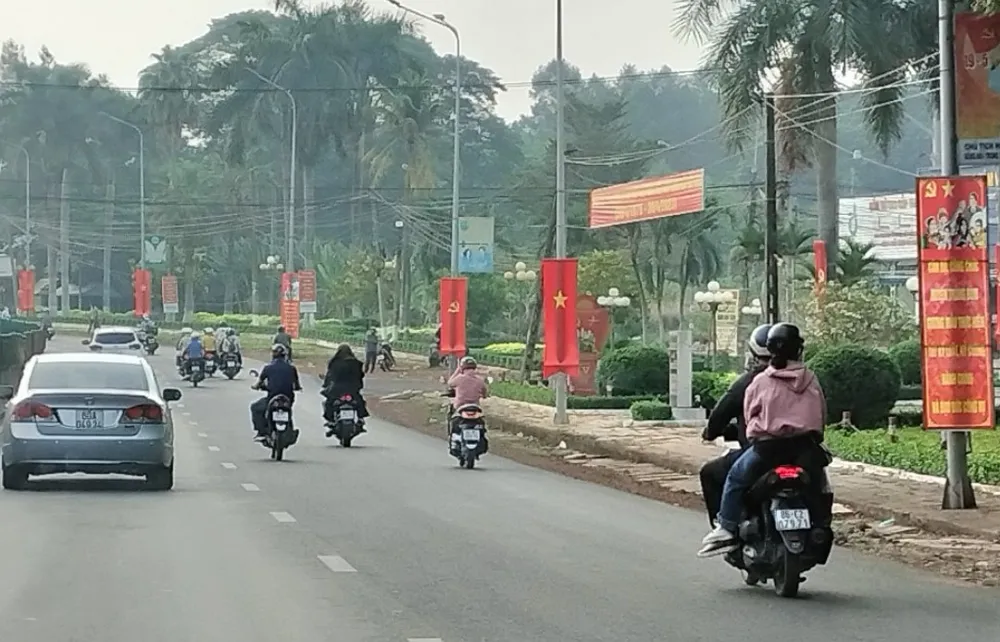 Người dân đi lại thuận tiện hơn trên tuyến Quốc lộ 1 do cao tốc Phan Thiết - Dầu Giây thông xe, "chia lửa" với quốc lộ Người dân đi lại thuận tiện hơn trên tuyến Quốc lộ 1 do cao tốc Phan Thiết - Dầu Giây thông xe, "chia lửa" với quốc lộ