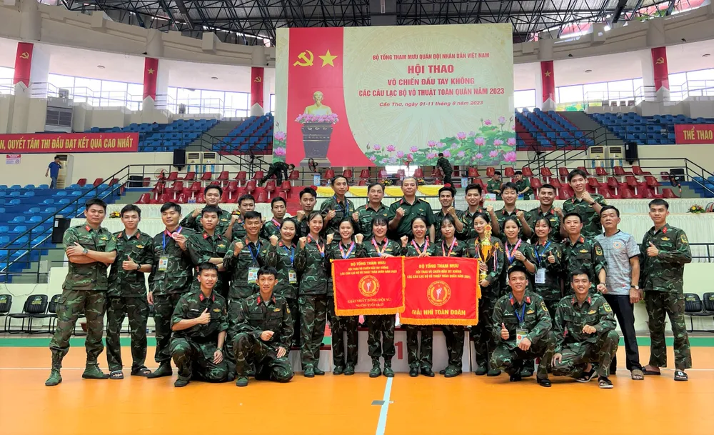 Câu lạc bộ võ chiến đấu tay không Bộ Chỉ huy quân sự tỉnh Đồng Nai đoạt giải Nhì toàn đoàn