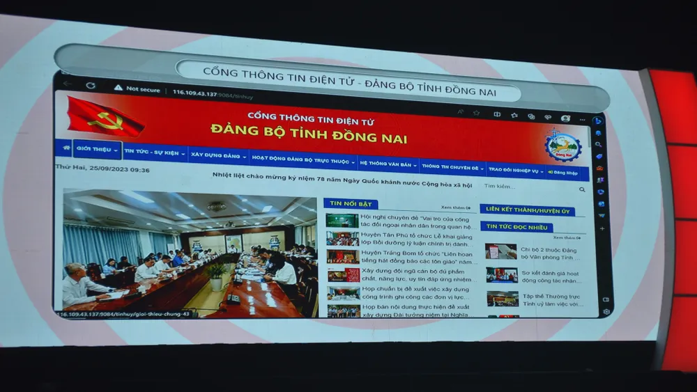 Giao diện Cổng thông tin Đảng bộ tỉnh Giao diện Cổng thông tin Đảng bộ tỉnh