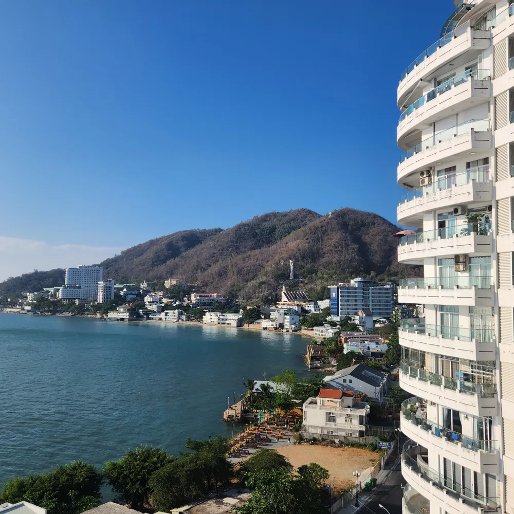 Ảnh 8 Một góc bãi Trước (TP Vũng Tàu) bình lặng.jpg