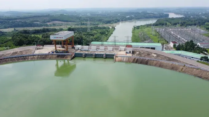 Thủy điện Trị An tăng lưu lượng nước xả qua đập tràn