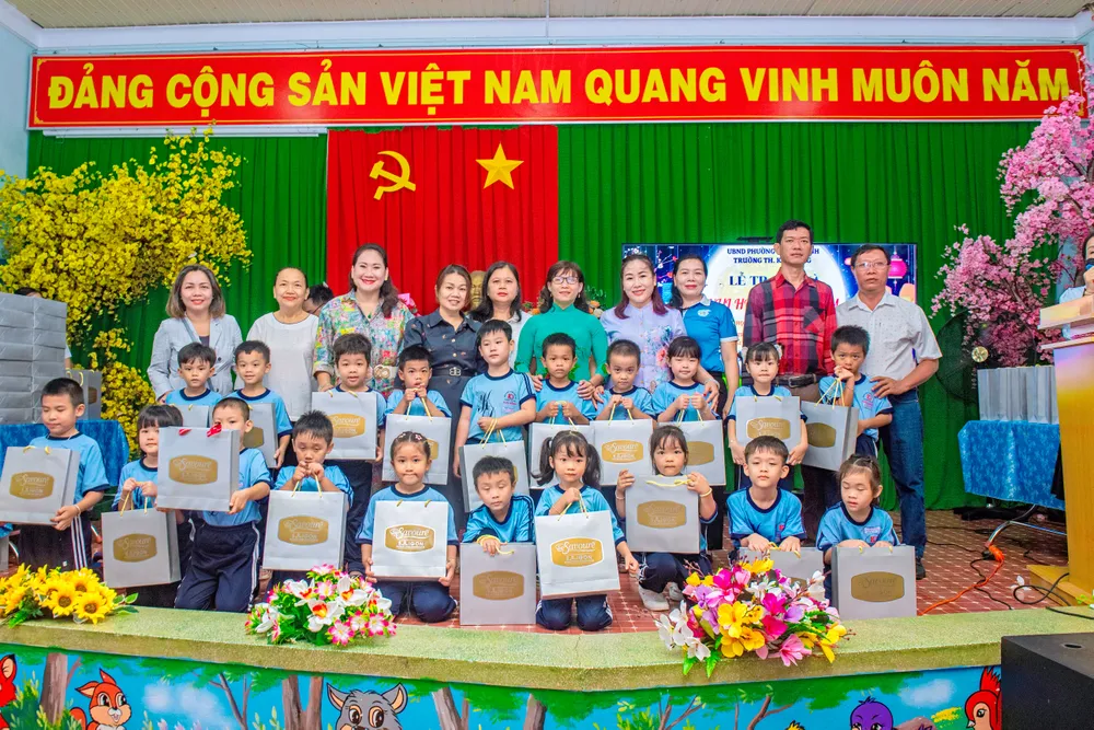 Trung thu ấm áp tại Long Khánh và Hàng Gòn, Đồng Nai