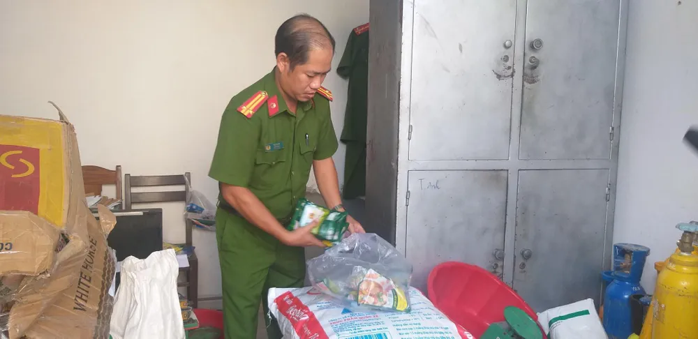 Khởi tố người làm giả hạt nêm, bột ngọt tại Đà Nẵng ảnh 1