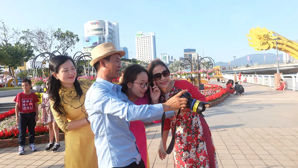 Đà Nẵng khôi phục, phát triển kinh tế - xã hội trong tình hình dịch Covid-19 được kiểm soát ảnh 2