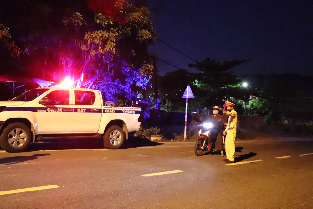 Trắng đêm truy tìm phạm nhân trốn trại lẩn trốn trên đèo Hải Vân ảnh 5