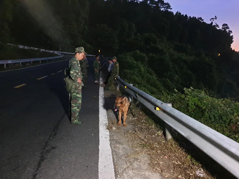 Trắng đêm truy tìm phạm nhân trốn trại lẩn trốn trên đèo Hải Vân ảnh 4