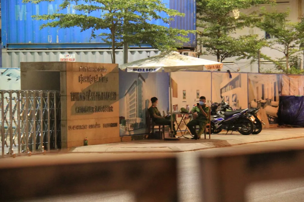 Đà Nẵng phong tỏa 3 bệnh viện lớn từ 0 giờ ngày 28-7 ảnh 7