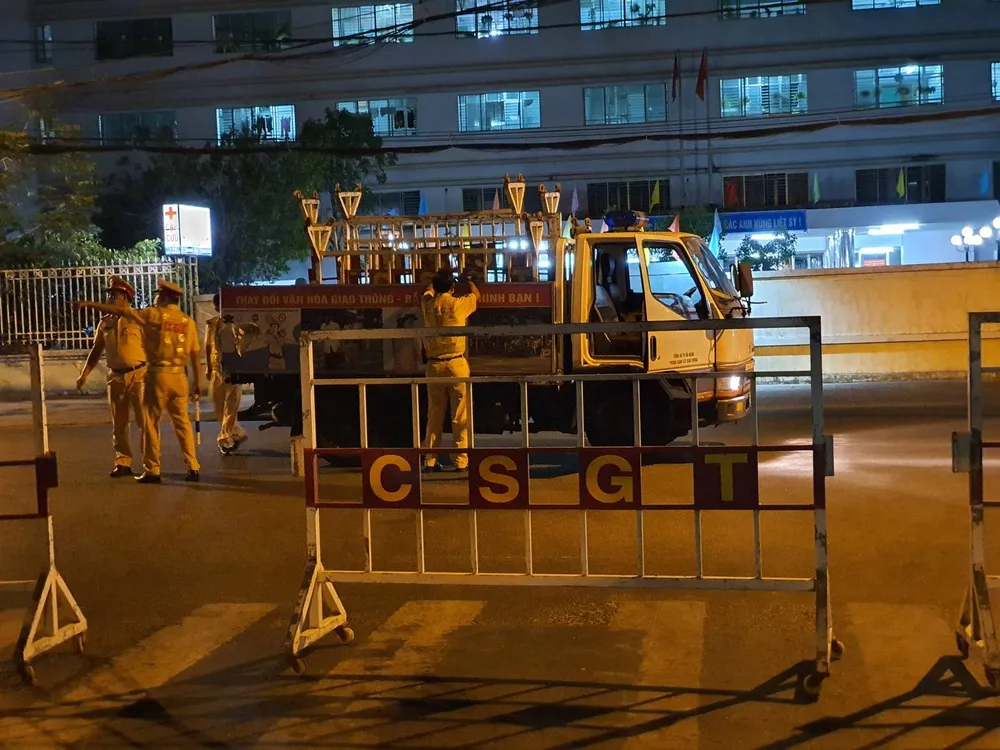 Đà Nẵng phong tỏa 3 bệnh viện lớn từ 0 giờ ngày 28-7 ảnh 4