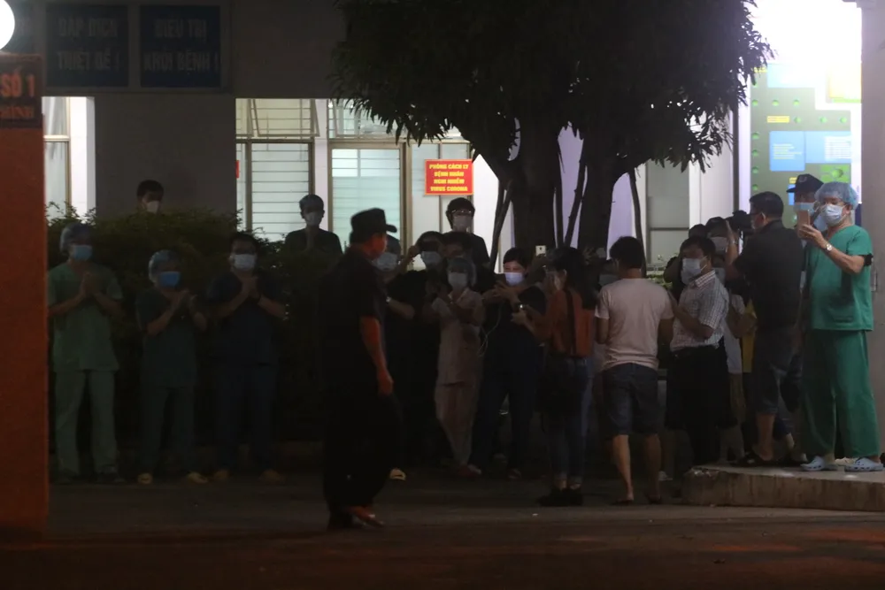 Dỡ bỏ cách ly y tế đối với Bệnh viện C Đà Nẵng ảnh 3