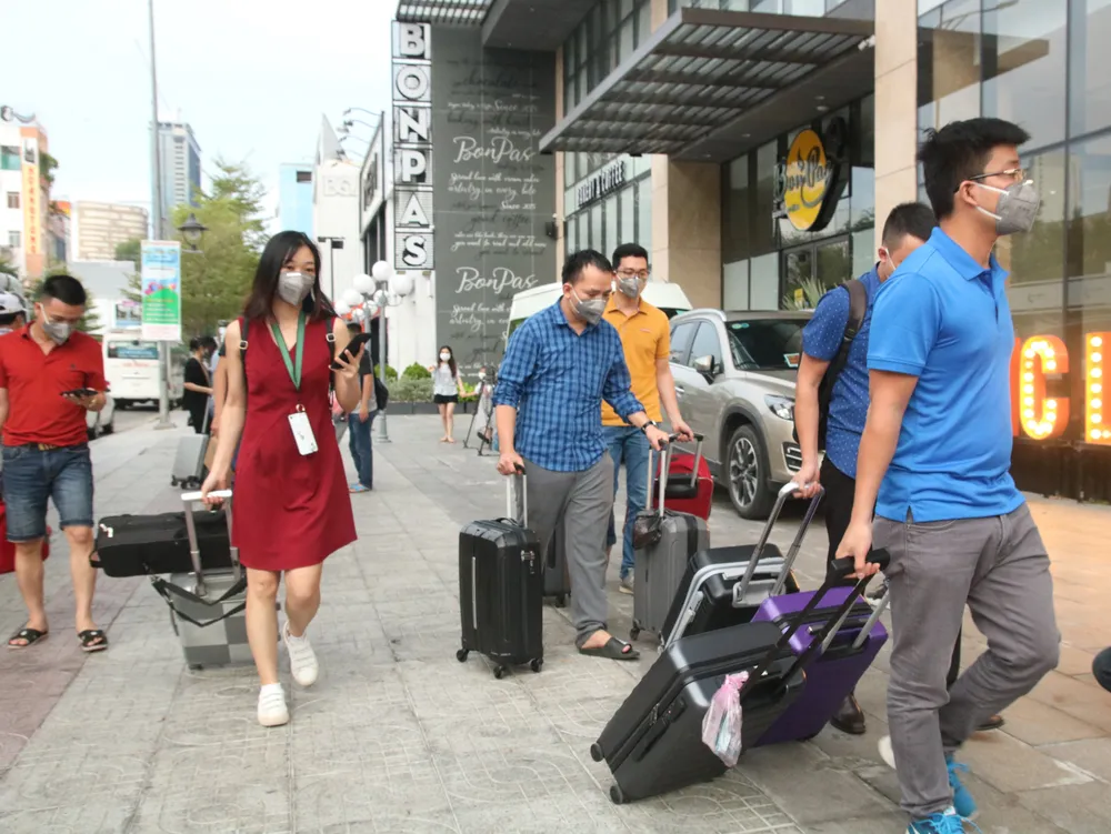 Đoàn cán bộ y tế Nghệ An đến hỗ trợ Đà Nẵng chống dịch Covid-19 ảnh 2