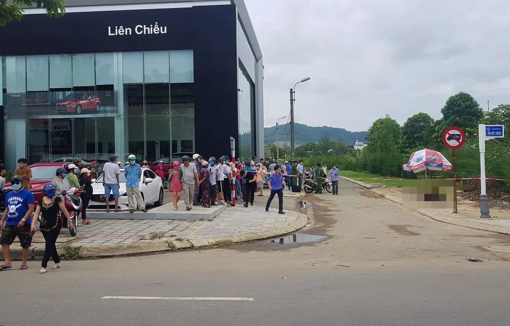 Phát hiện một thi thể dưới kênh với nhiều vết thương ảnh 1