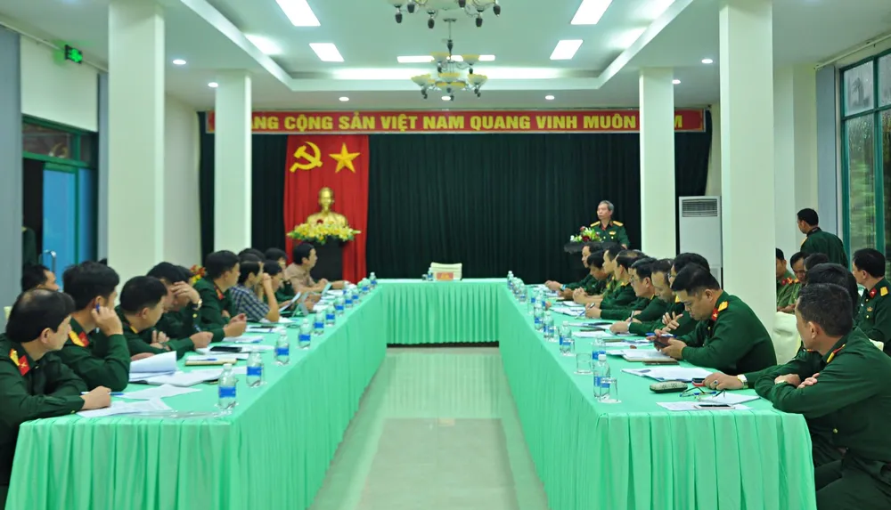 Thượng tướng Đỗ Căn thăm hỏi, động viên thân nhân cán bộ, chiến sĩ Đoàn Kinh tế - Quốc phòng 337 hy sinh ảnh 1