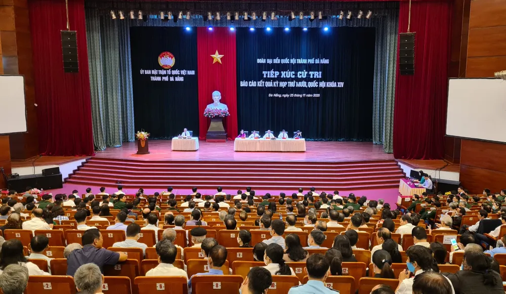 Cử tri Đà Nẵng quan tâm đến công tác phòng, chống tham nhũng ảnh 1