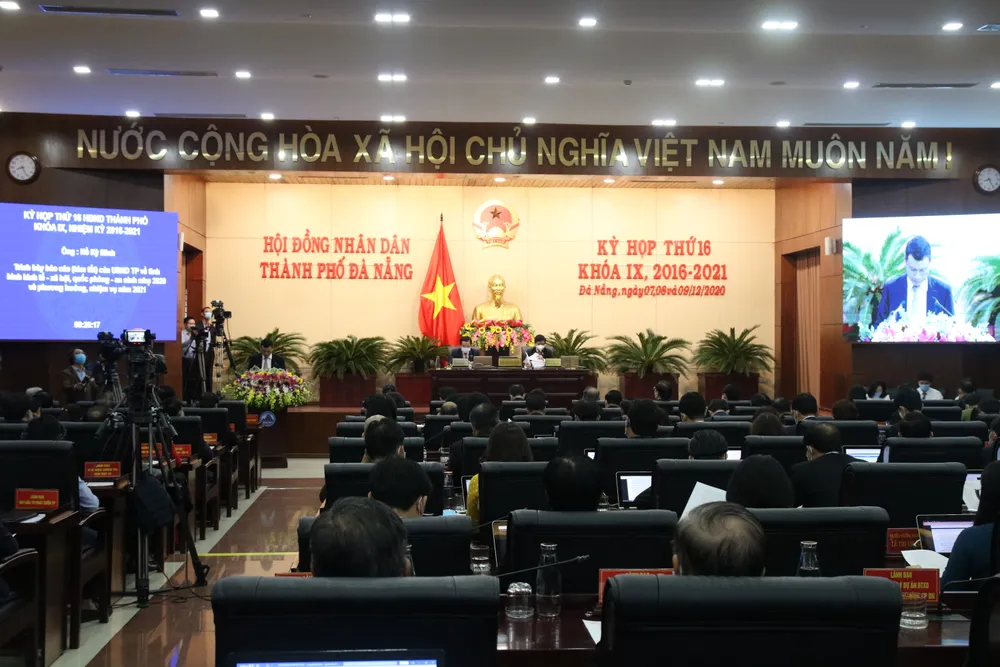 Đại dịch và thiên tai khiến Đà Nẵng lần đầu tăng trưởng âm ảnh 1