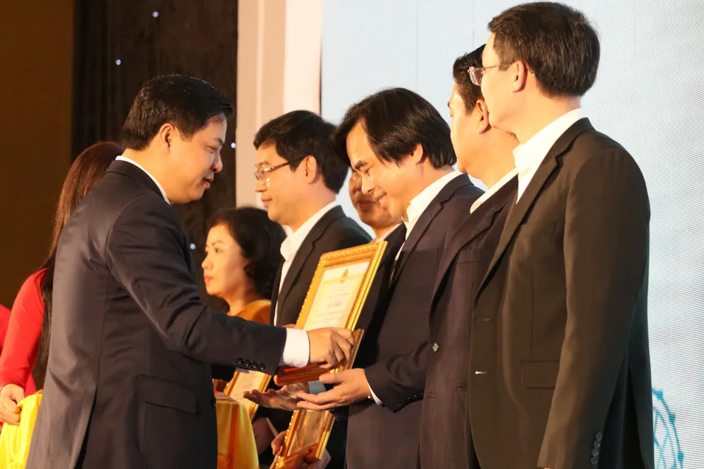 Đà Nẵng quyết tâm đồng hành cùng nhà đầu tư ảnh 5