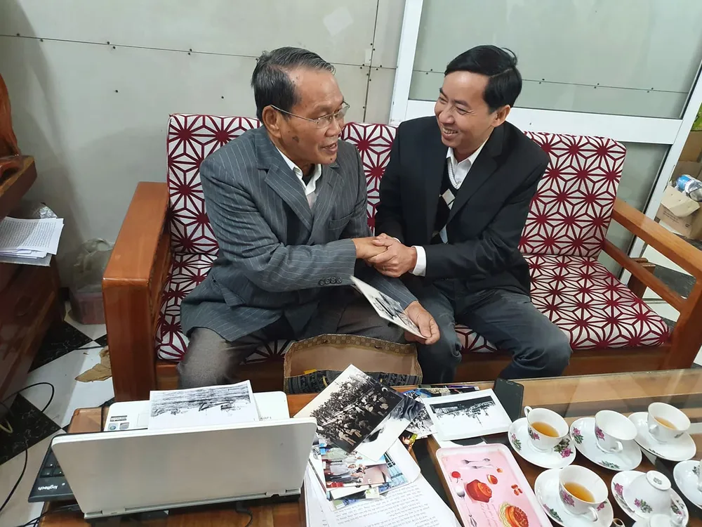 Thăm và tặng quà các nhân chứng Hoàng Sa ảnh 2