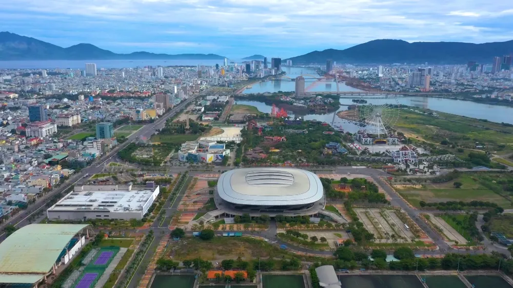 Thủ tướng Nguyễn Xuân Phúc: Đà Nẵng cần sử dụng hiệu quả và tiết kiệm các tài nguyên như đất đai, nước ngầm ảnh 4