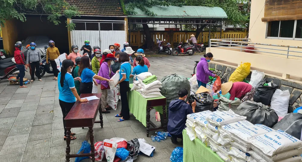 TP Hội An tổ chức chương trình “đổi rác lấy gạo” nhằm nâng cao ý thức bảo vệ môi trường ảnh 2