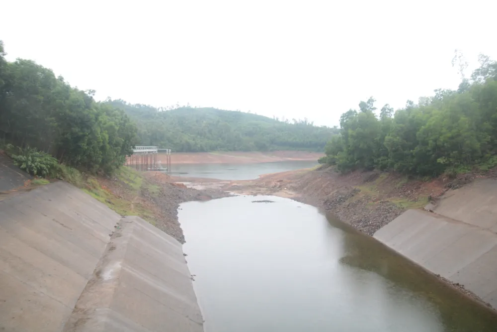 Bộ trưởng Bộ NN-PTNT kiểm tra công tác phòng tránh bão số 4 tại Quảng Nam  ảnh 2