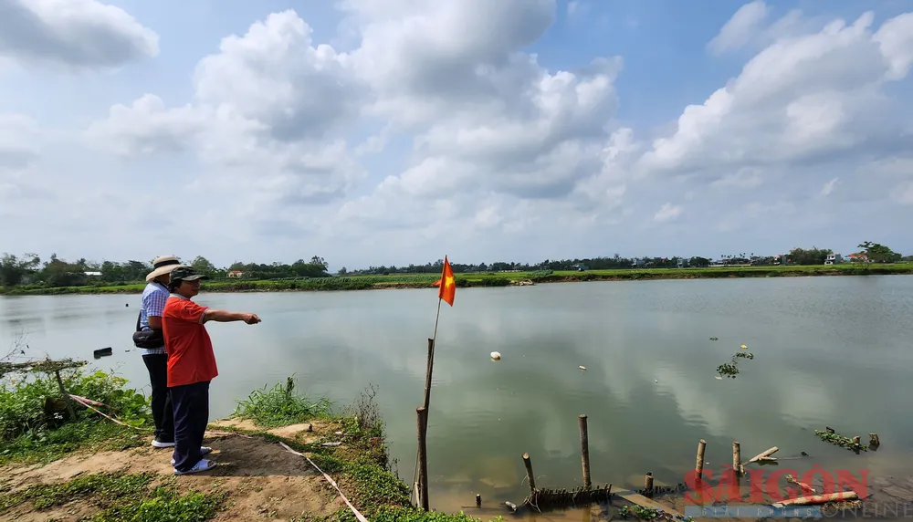 Vị trí để đắp đập ngăn mặn đến nay vẫn "án binh bất động" do thiếu nguồn cát đắp đập. Ảnh: NGUYỄN CƯỜNG