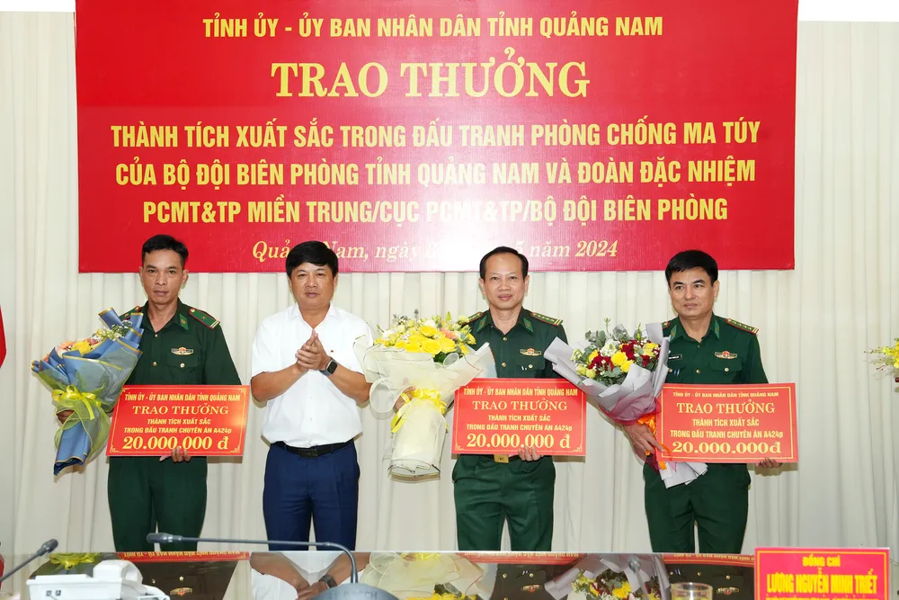 30-5-mat-tuy-ANH 2.jpg