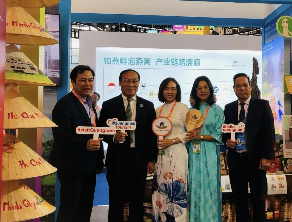 24-9-quang-ba-du-lich (2).jpg