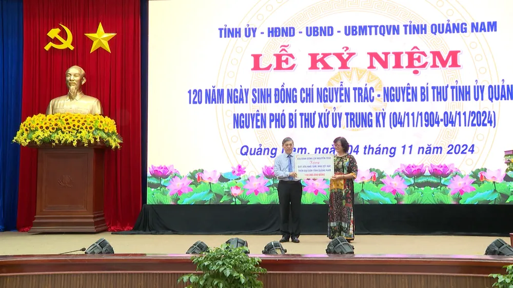 4-11-ky-niem-dong-chi-Nguyen-Trac.jpg