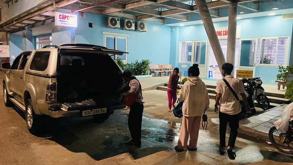 Hoc sinh o huyen mien nui 2.jpg