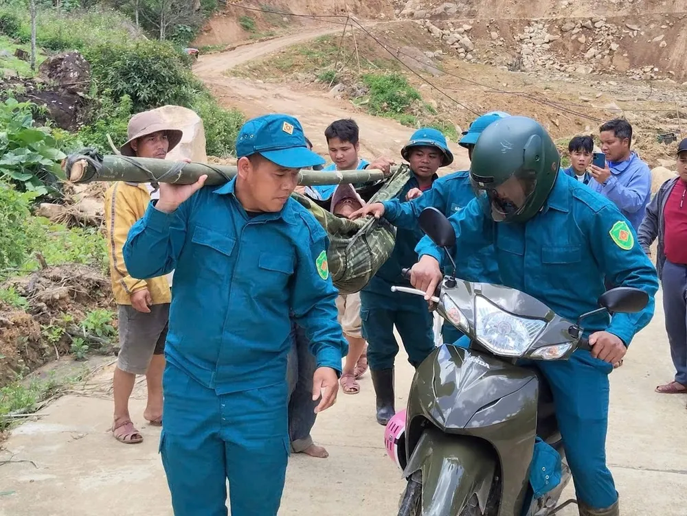9-5-khieng-vong-cap-cuu-2.jpg