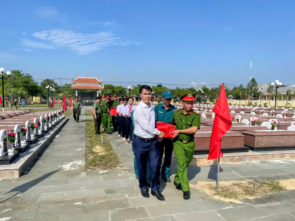 5-9- đà nẵng - truy -điệu - 1.jpg
