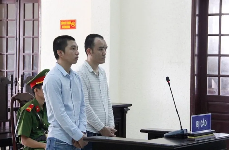 Đột nhập trung tâm y tế trộm xe biển xanh, 2 thanh niên lĩnh án 24 năm tù ảnh 1