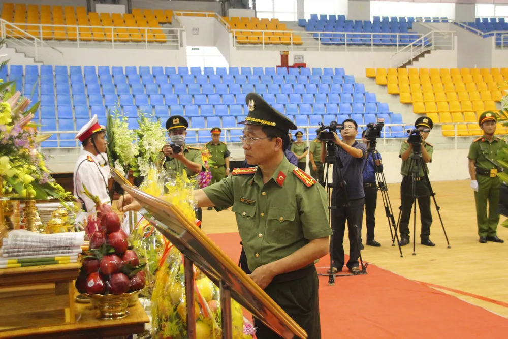 Truy điệu liệt sĩ Trương Văn Thắng hy sinh trong lúc giúp dân chống lũ  ảnh 3