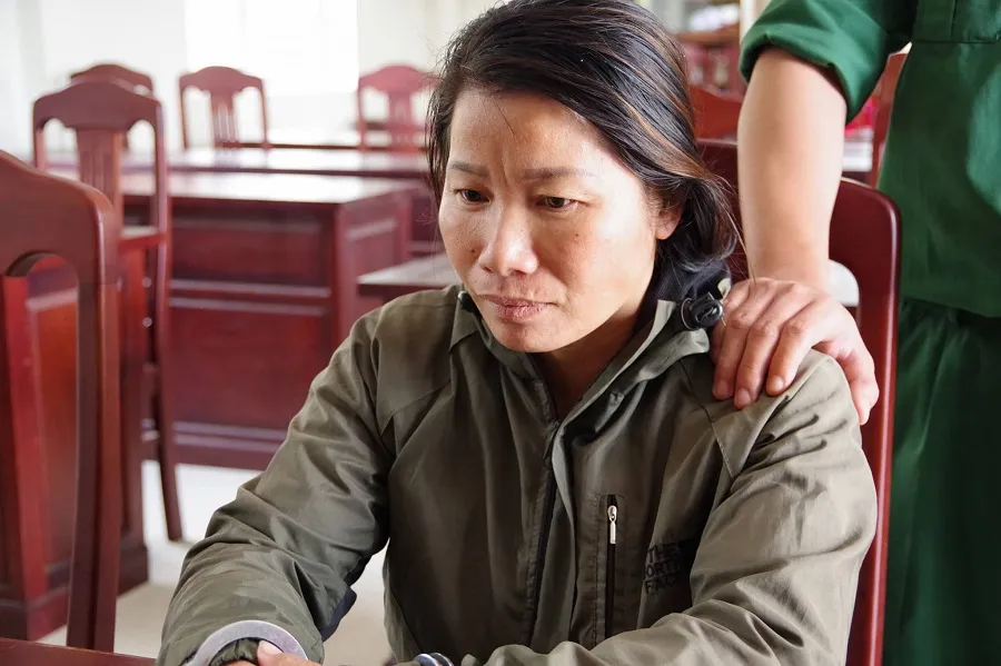 Bắt giữ đối tượng tổ chức đưa người nhập cảnh trái phép về Việt Nam ảnh 1