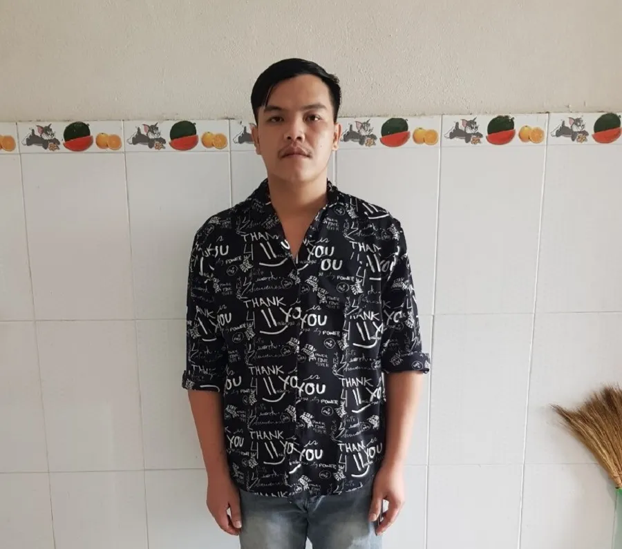 Bắt tạm giam đối tượng chiếm đoạt tiền cứu trợ lũ lụt ở Quảng Trị ảnh 1