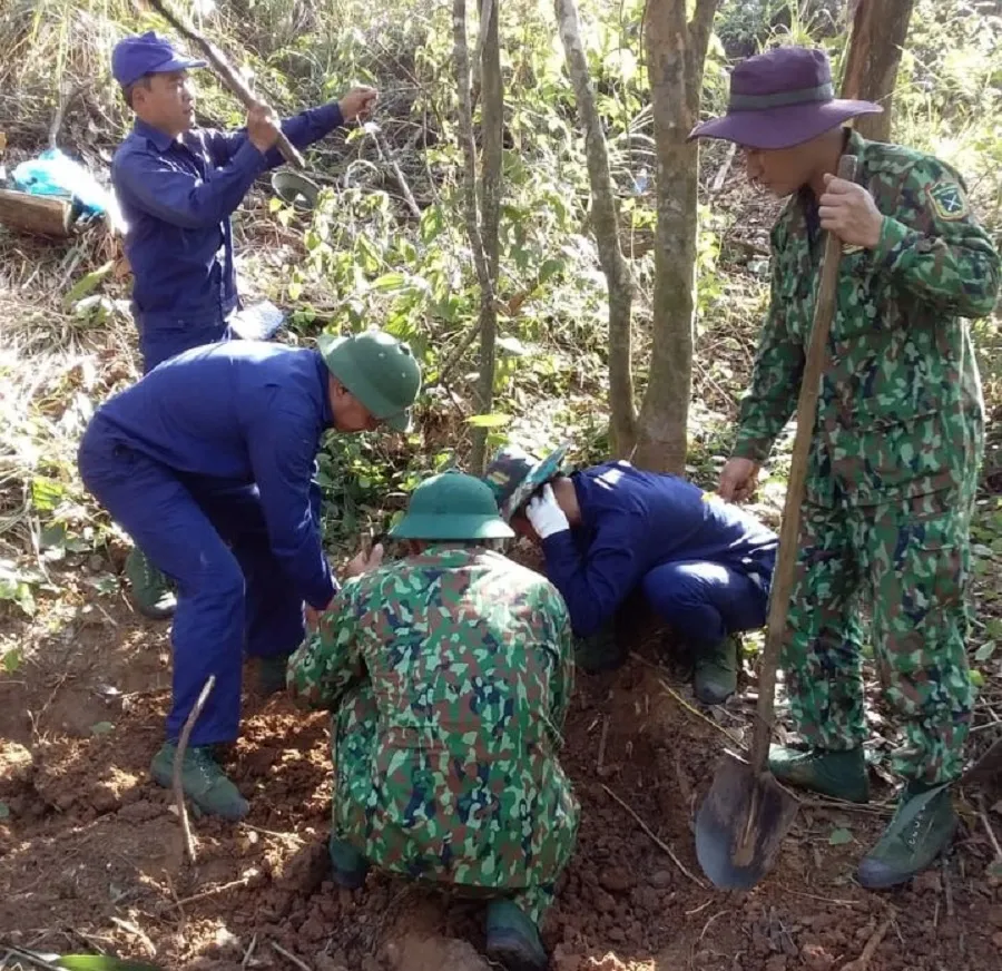 Phát hiện hài cốt liệt sĩ cùng di vật tại Khe Sanh  ảnh 1