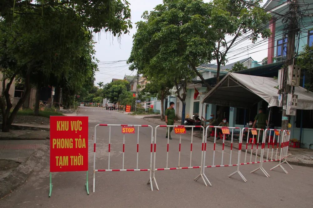 Quảng Trị: Tạm dừng hoạt động vận tải khách đến 7 tỉnh, thành để phòng chống Covid-19 ảnh 2