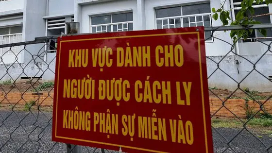 Về từ vùng dịch, nam thanh niên lái xe máy bỏ trốn khi nghe phải cách ly tập trung