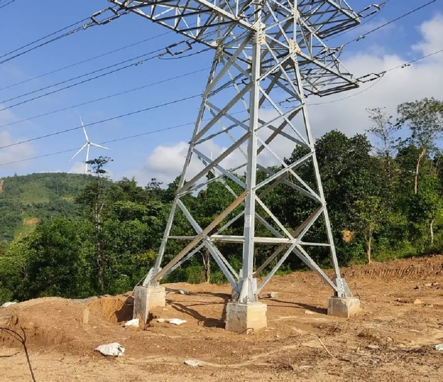 Quảng Trị: Trèo cột truyền tải điện gió, nam sinh 11 tuổi tử vong ảnh 1