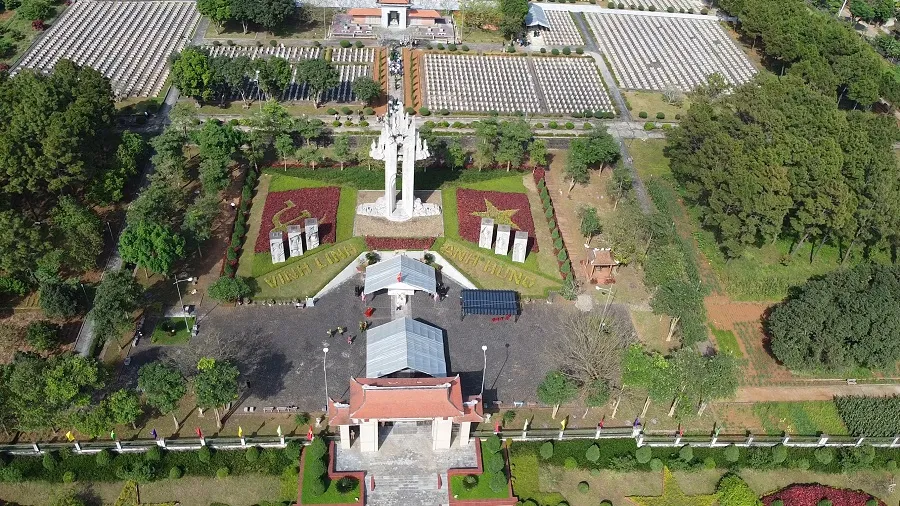 Quảng Trị: Truy điệu và an táng 16 hài cốt liệt sĩ ảnh 1