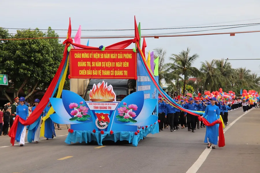 Thiêng liêng Lễ thượng cờ “Thống nhất non sông”  ảnh 8