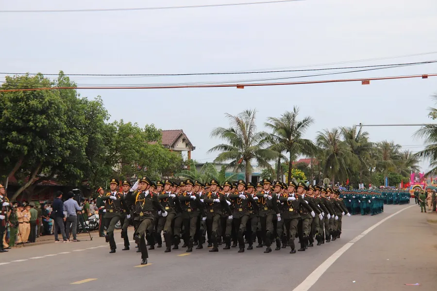 Thiêng liêng Lễ thượng cờ “Thống nhất non sông”  ảnh 7
