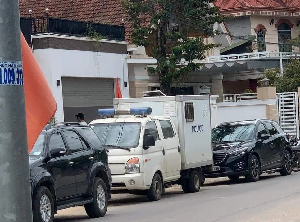 Hai vợ chồng bị khởi tố, bắt tạm giam vì lừa đảo chiếm đoạt tài sản ảnh 1